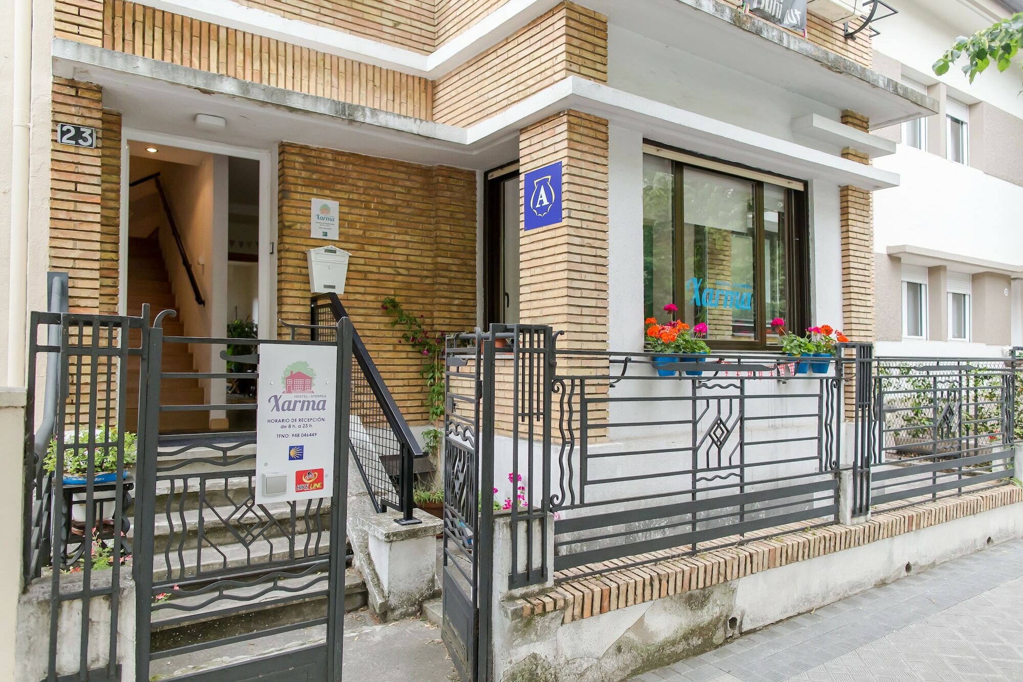 Xarma Hostel Pamplona Exterior foto